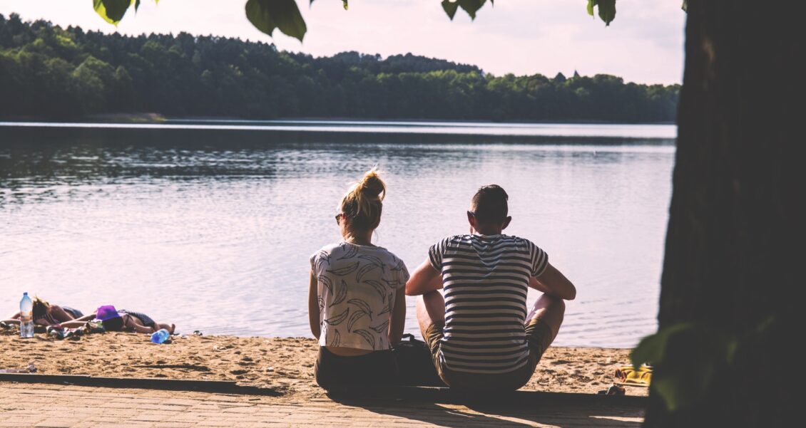 Secretart for Economic Air plane that looks like beautiful.