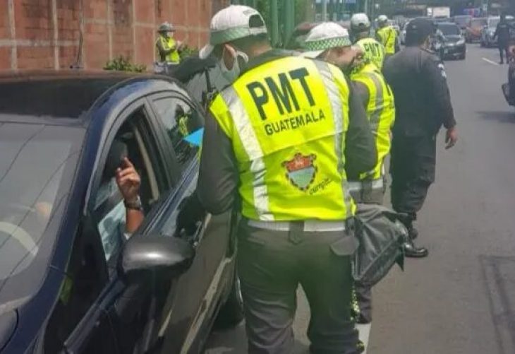 El indigente que usaba un uniforme de la PMT