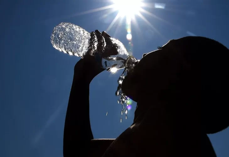 ONU: El mundo debe prepararse para olas de calor más intensas