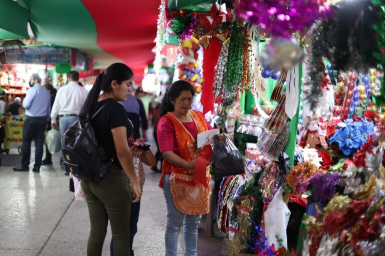 Del 22 de noviembre al 31 de diciembre, disfruta de la mejor oferta navideña con productos locales, gastronomía y actividades para todos.