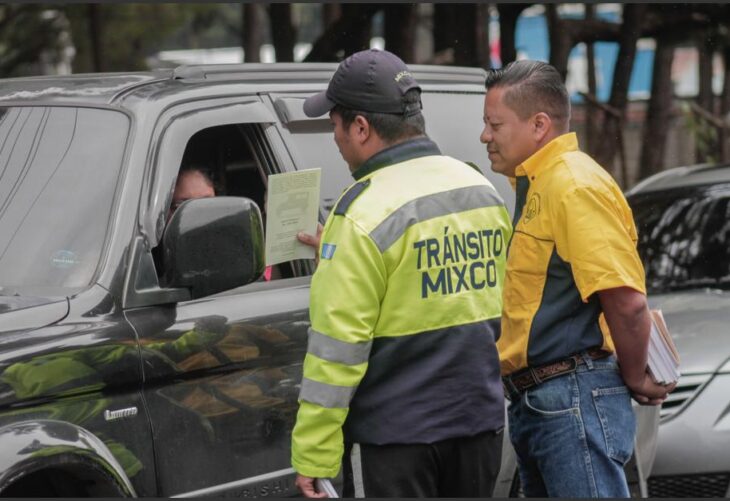 Multas de hasta Q5 mil para conductores imprudentes en Mixco