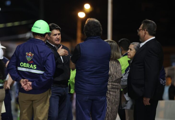 Ricardo Quiñónez habilita el Puente Adolfo Mijangos López