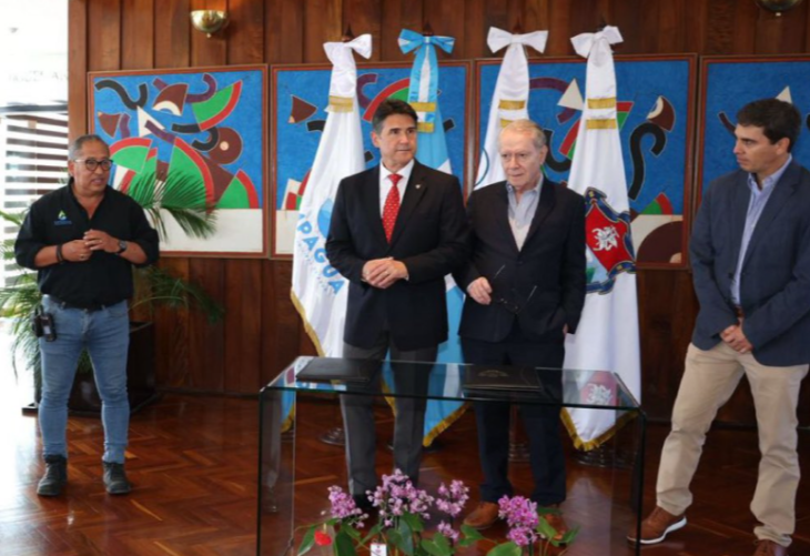 Ricardo Quiñónez lidera proyectos clave para mejorar la infraestructura hídrica