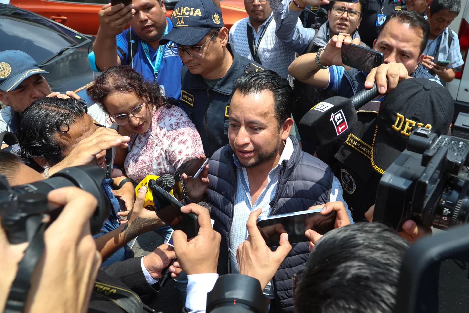 Protestas y bloqueos por arresto de dirigentes indígenas