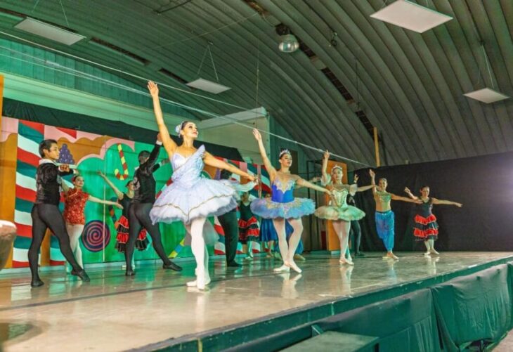 “El Cascanueces” cautivó al público en San Lucas Sacatepéquez