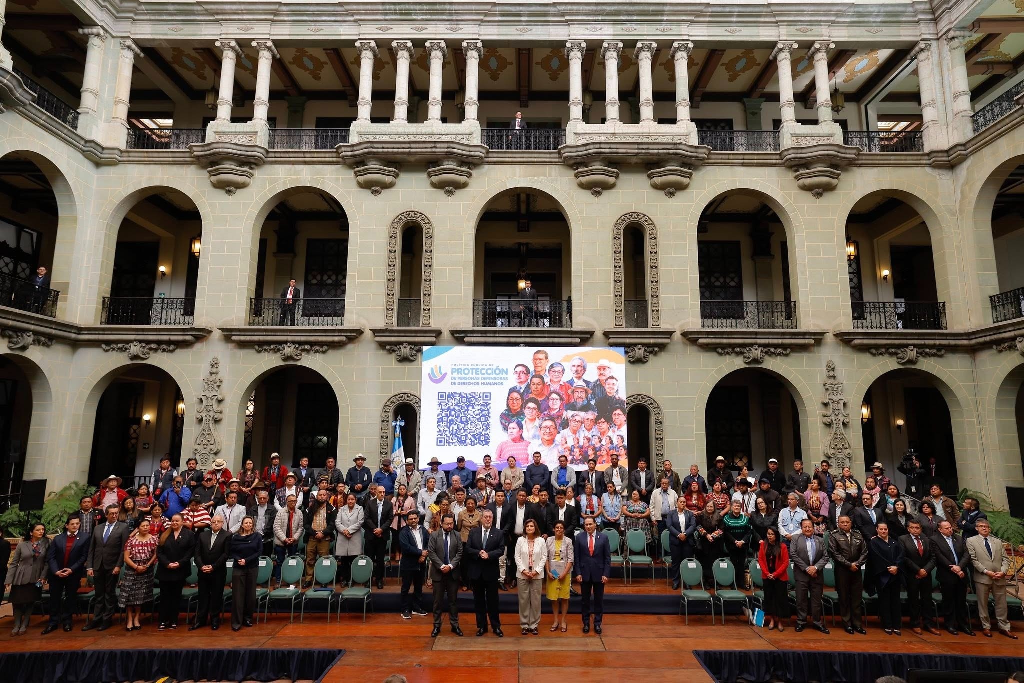 Guatemala oficializa política para resguardar a defensores