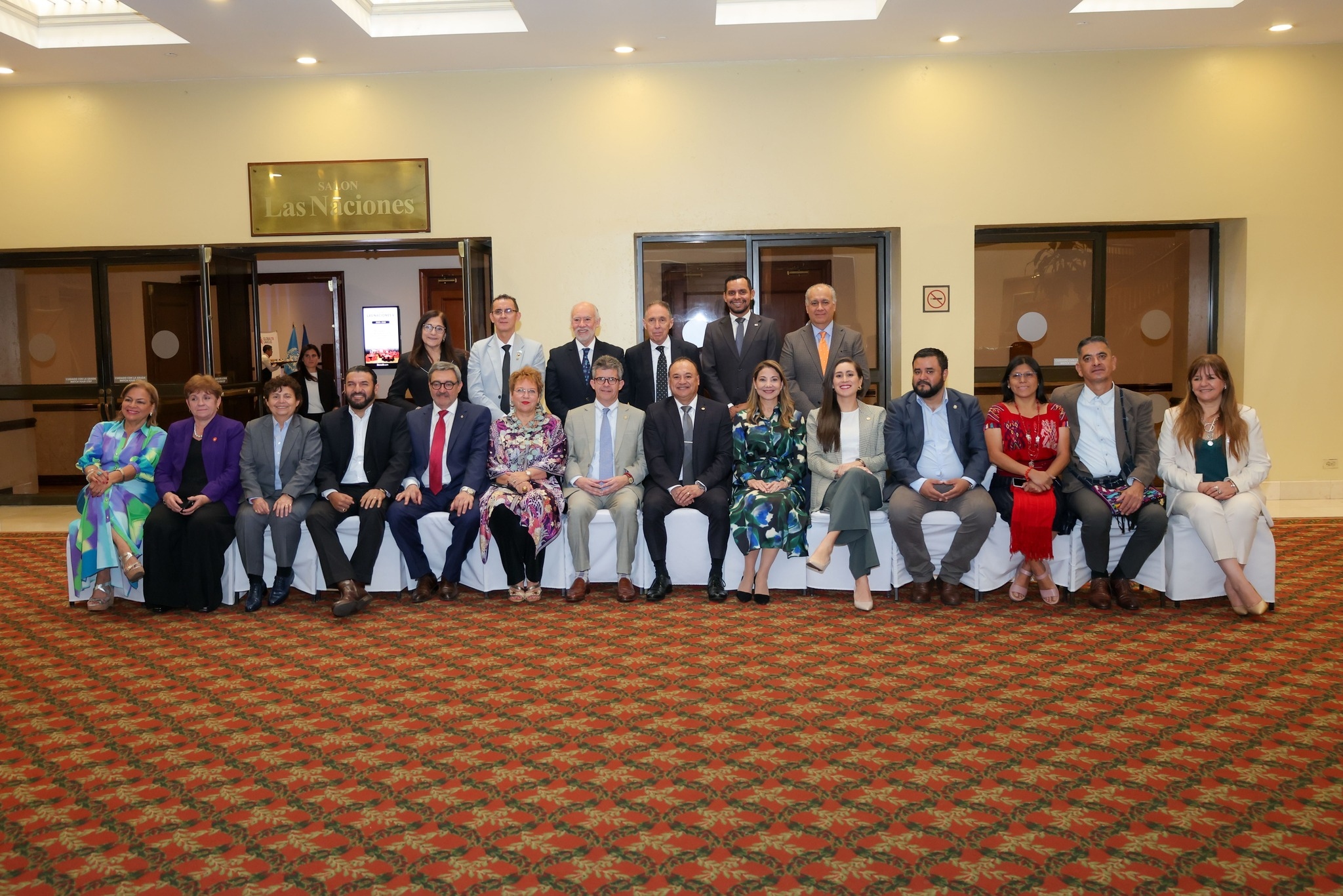 Guatemala reúne a parlamentarios de toda América