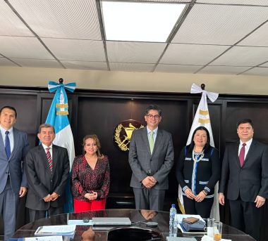Guatemala inicia proceso para renovar al TSE