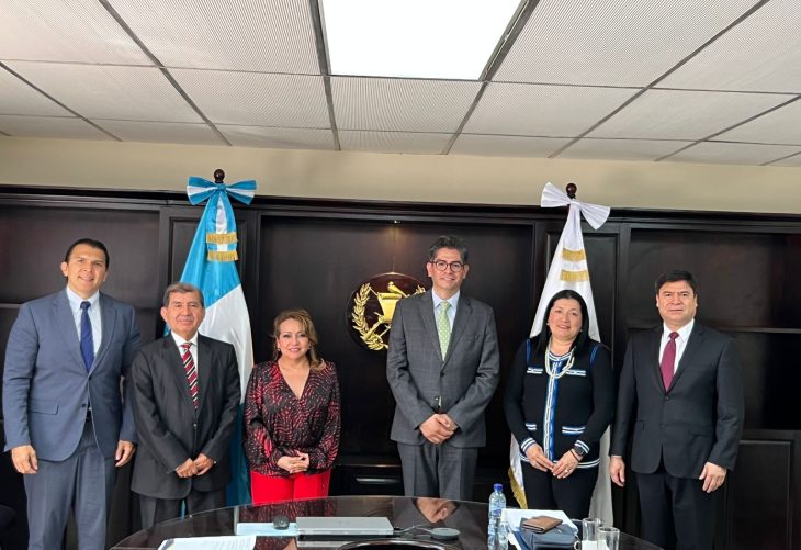 Guatemala inicia proceso para renovar al TSE