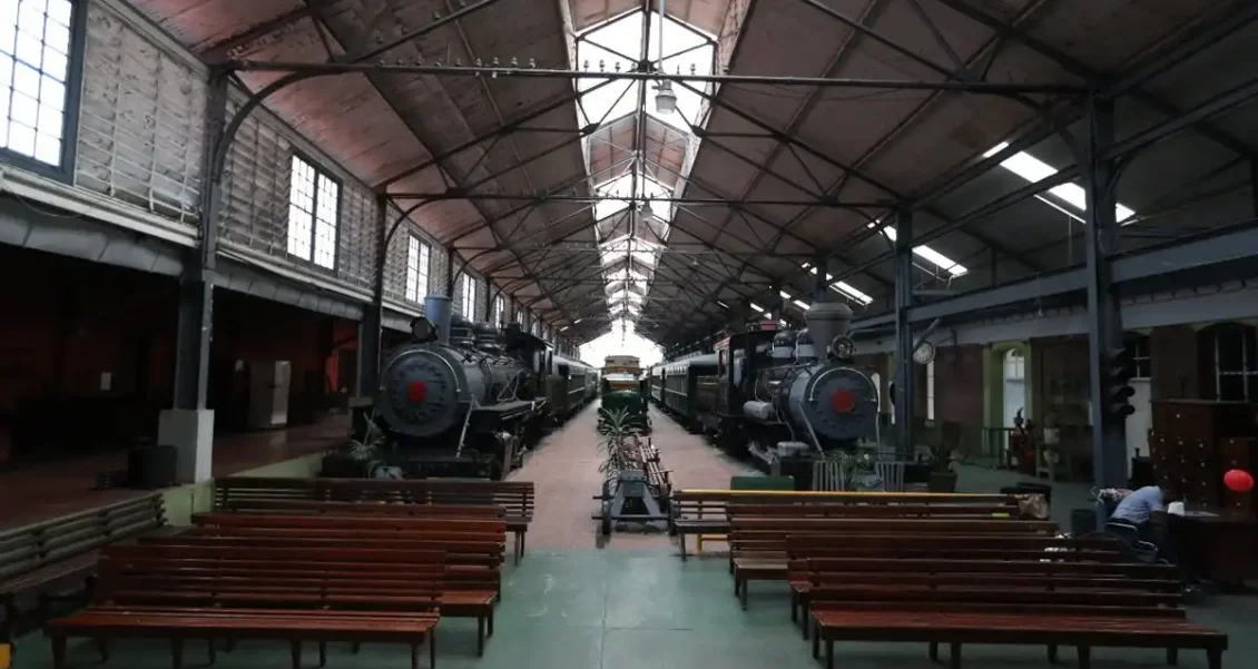 Noche Bohemia llega al Museo del Ferrocarril con música