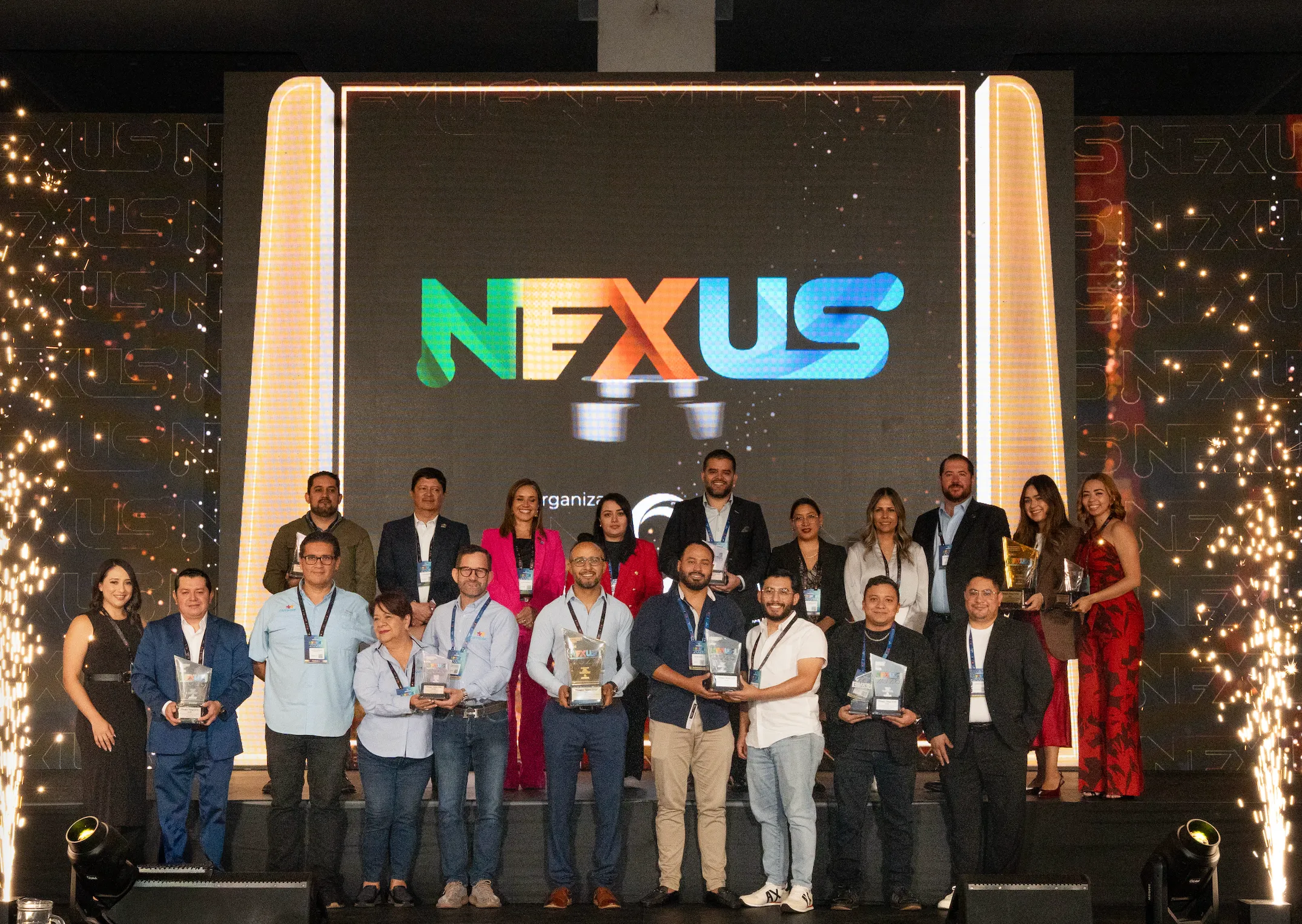 Innovación e inteligencia artificial marcaron el encuentro de los centros comerciales en Guatemala