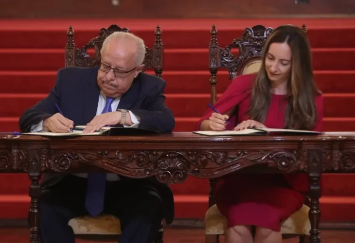 Convenio fortalece proyecto MetroRiel en Guatemala