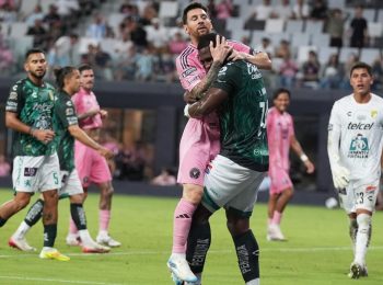 Messi vuelve tras la muerte de su padre y pierde ante León