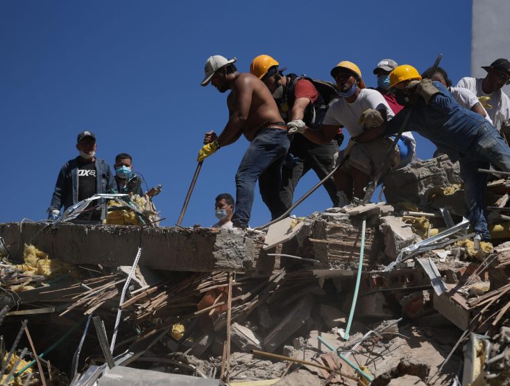Colombia intensifica rescates tras terremoto de 7.4 grados