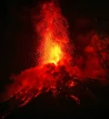 Volcán de Fuego activa alerta naranja tras fuerte erupción