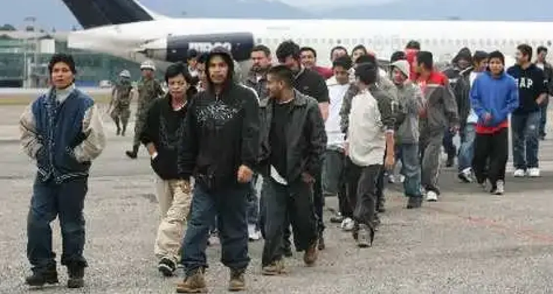 Jueza Sooknanan detiene deportación de 14 niños guatemaltecos