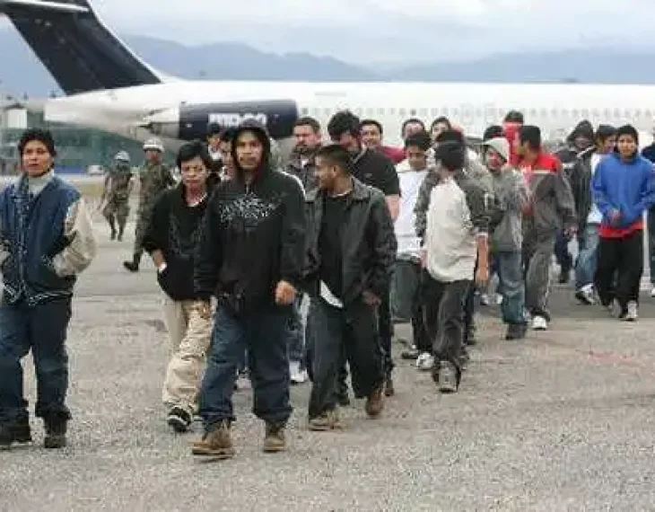 Jueza Sooknanan detiene deportación de 14 niños guatemaltecos