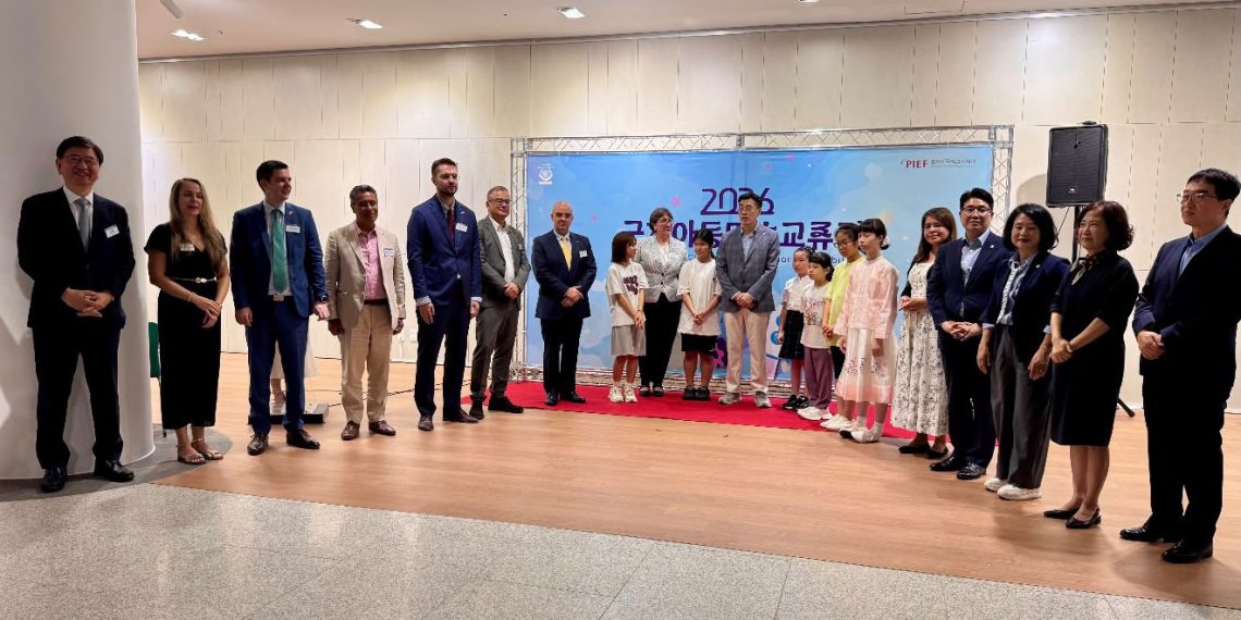 Exponen arte infantil de Guatemala en Corea del Sur
