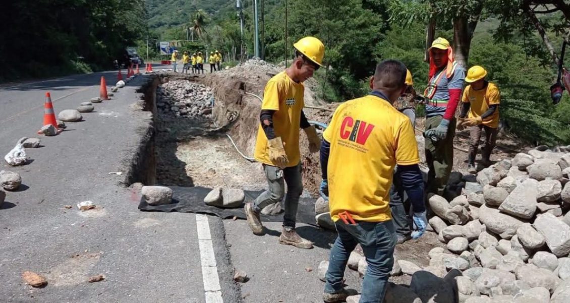 CIV atiende emergencias por lluvias en la red vial hoy