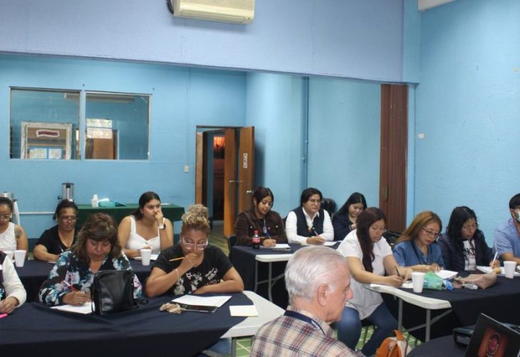 Capacitan a salubristas en la detección temprana del cáncer