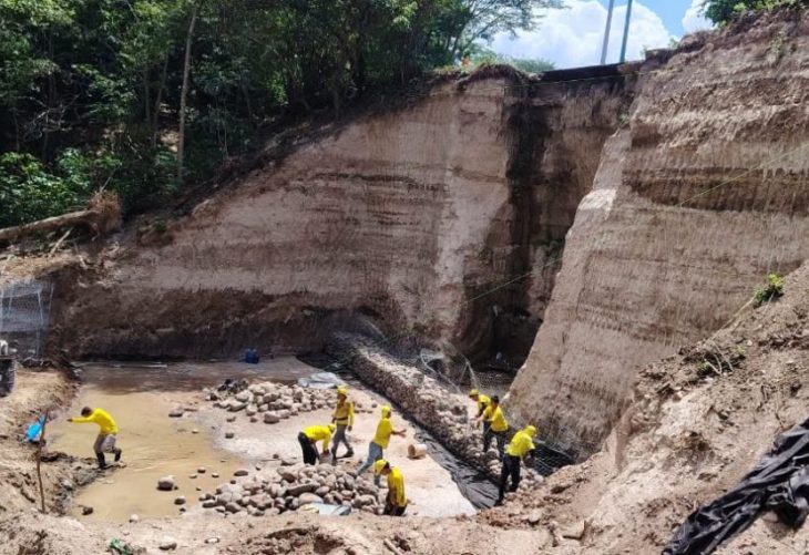 Protegen carretera en Chiquimulilla Santa Rosa con obras