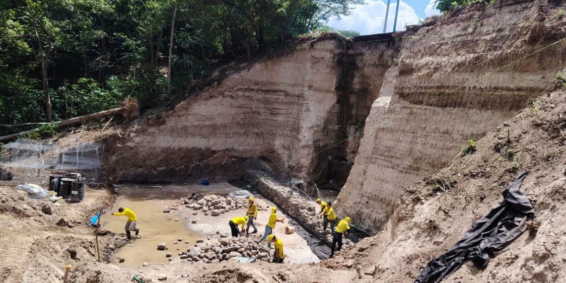Protegen carretera en Chiquimulilla Santa Rosa con obras