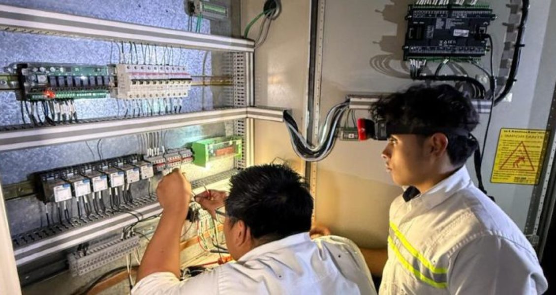 AILA e Intecap capacitan a personal en electricidad