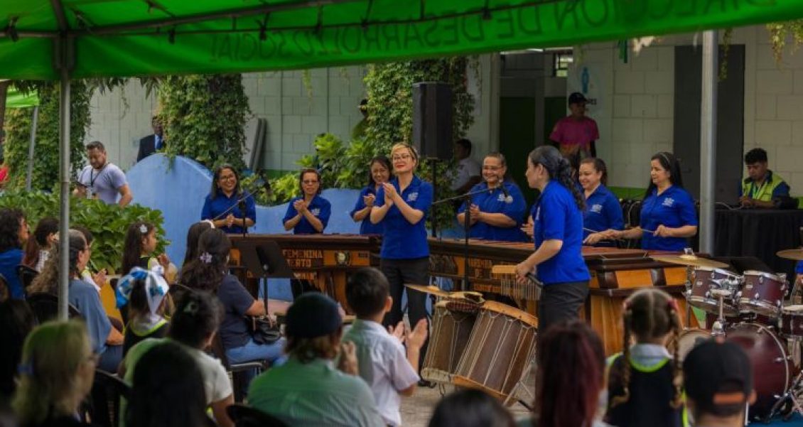 Concierto didáctico de Marimba Femenina alegra a niños