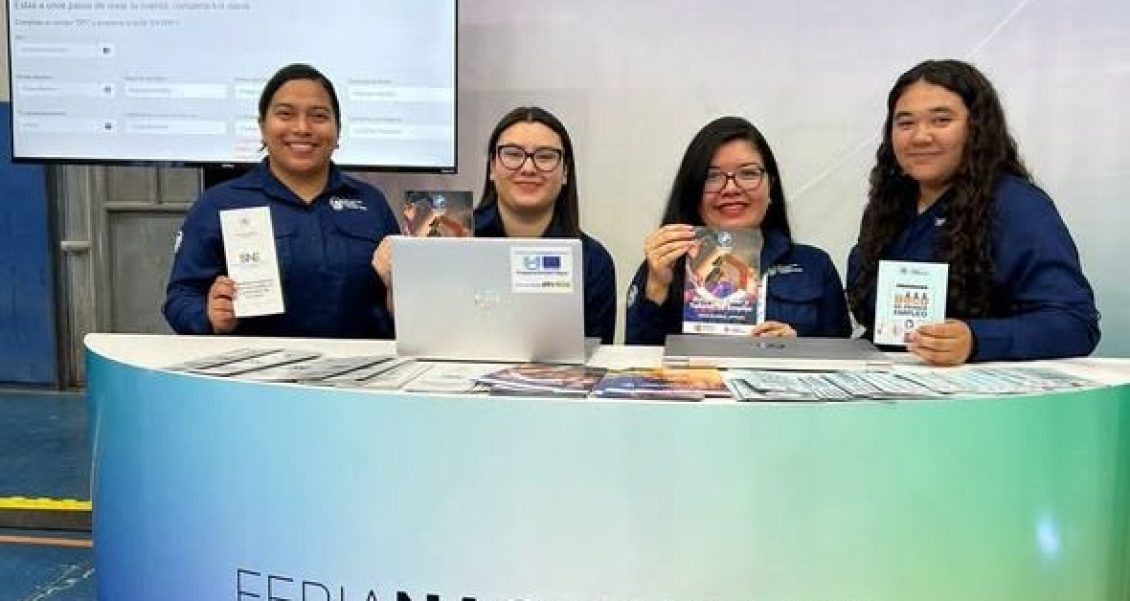 Mintrab promueve oportunidades en la Feria de becas