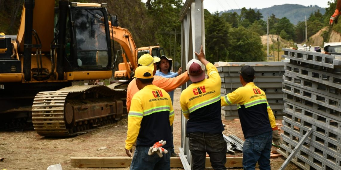 San Jerónimo: inicia montaje de nuevo puente modular