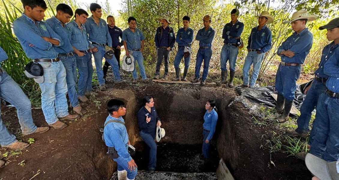 Avanza programa Suelos y Agua para el Futuro ENCA hoy.